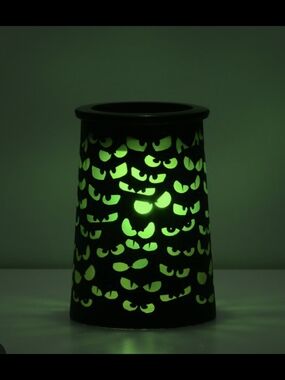 Scentsy Ominous Gaze
